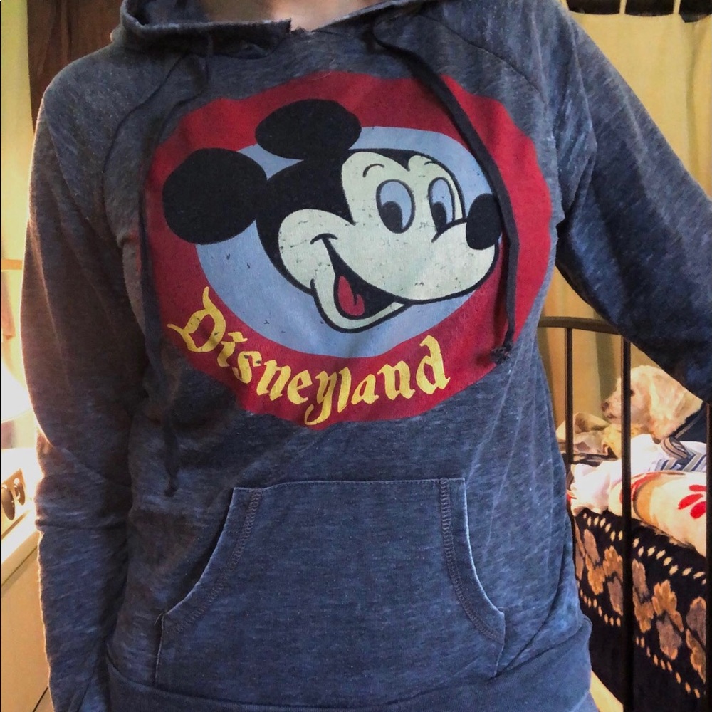 Vintage looking Mickey Mouse sweatshirt